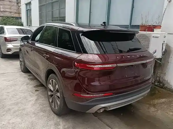 Lincoln Corsair 2021