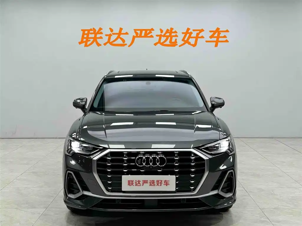 Audi Q3 2022 — фото 22