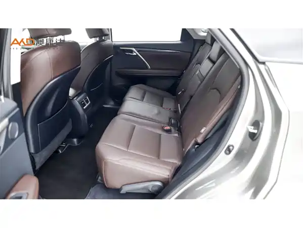 Lexus RX 2023