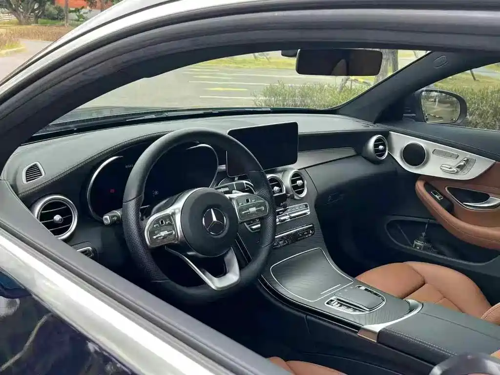Mercedes-Benz C-Class 2019 — фото 4
