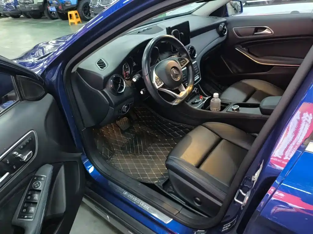 Mercedes-Benz GLA 2019 — фото 16