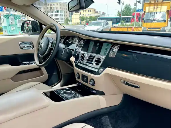 Rolls-Royce Phantom 2013