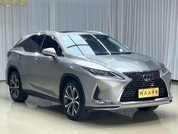 Lexus RX 2022