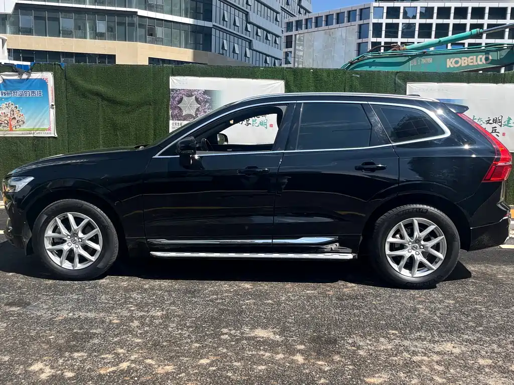 Volvo XC60 2020 — фото 4