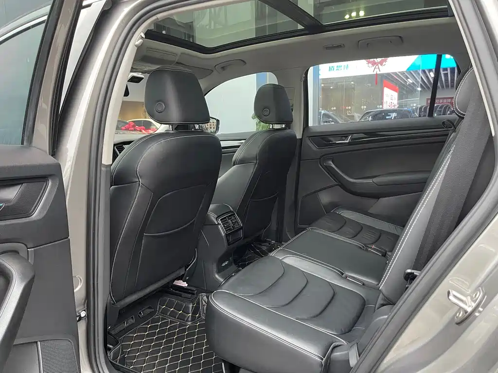 Skoda Kodiaq 2019 — фото 12