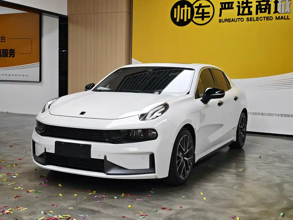 Lynk & Co 03 2022