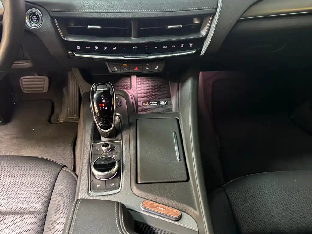 Cadillac CT5 2024 — фото 12