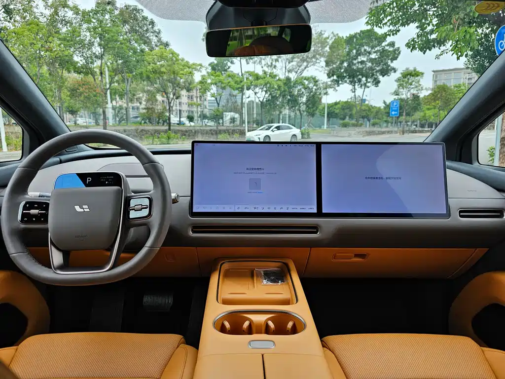 Li Auto i6 2025 — фото 12