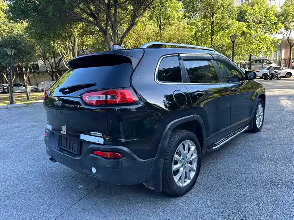 Jeep Cherokee 2014