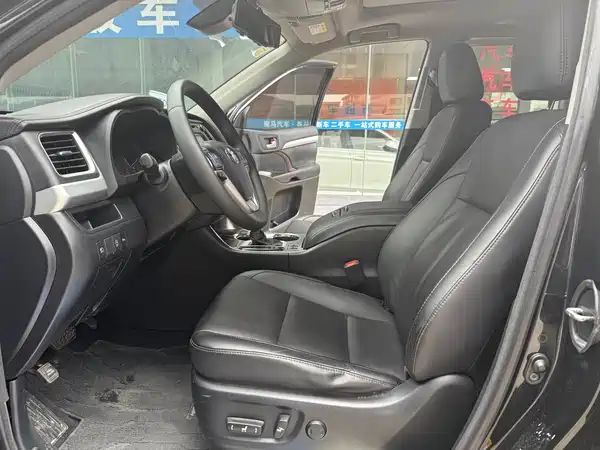 Toyota Highlander 2018