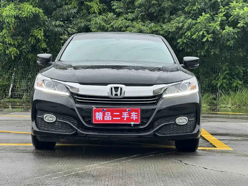 Honda Accord 2017 — фото 4