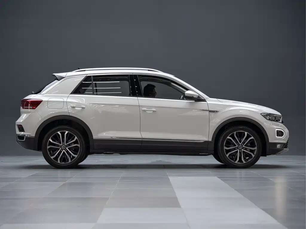 Volkswagen T-Roc 2022 — фото 6