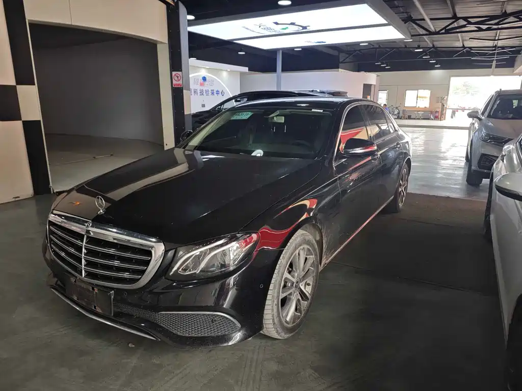 Mercedes-Benz E-Class 2018 — фото 1