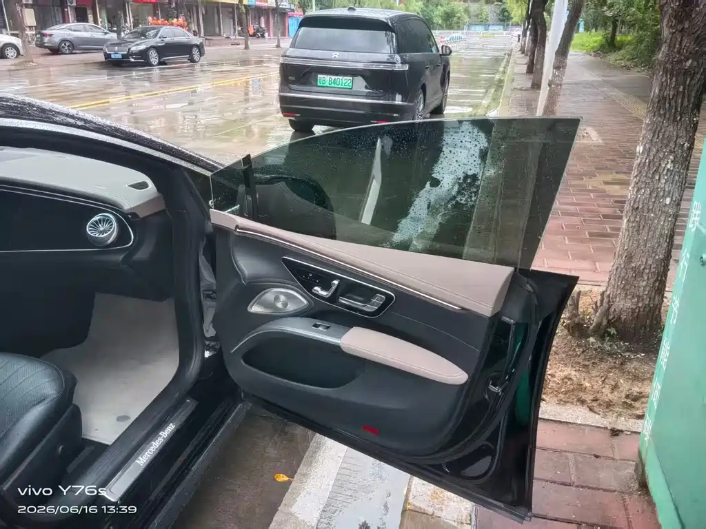 Mercedes-Benz EQS 2023 — фото 14