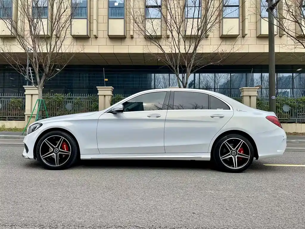 Mercedes-Benz C-Class 2017 — фото 24