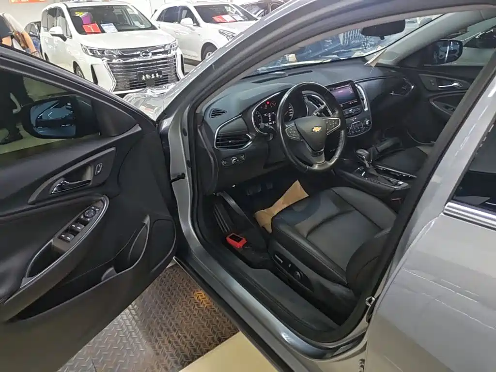 Chevrolet Malibu XL 2025 — фото 16
