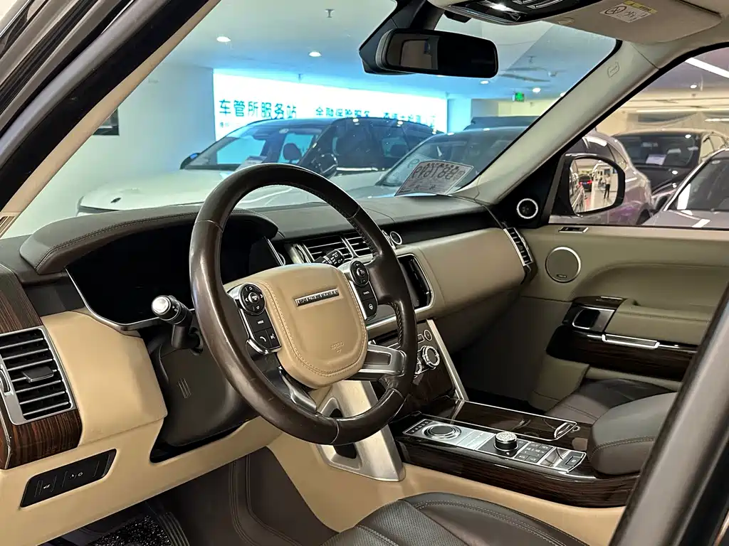 Land Rover Range Rover 2016 — фото 10
