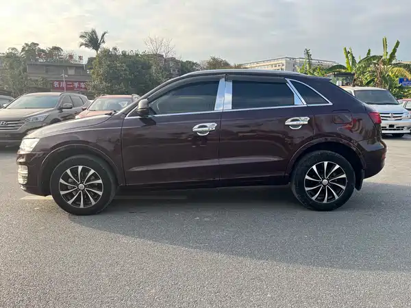 Zotye SR7 2016