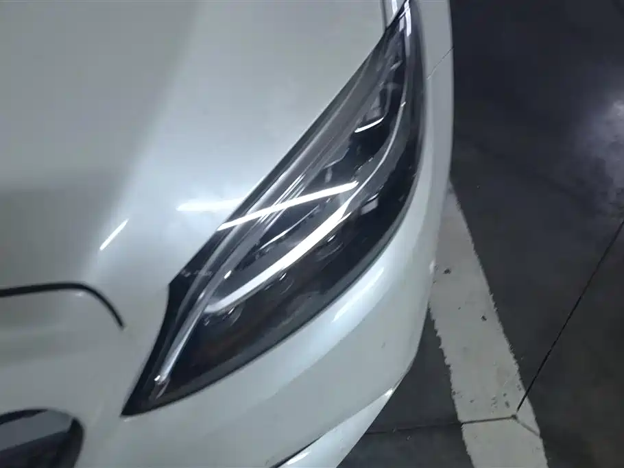 Mercedes-Benz C-Class 2019