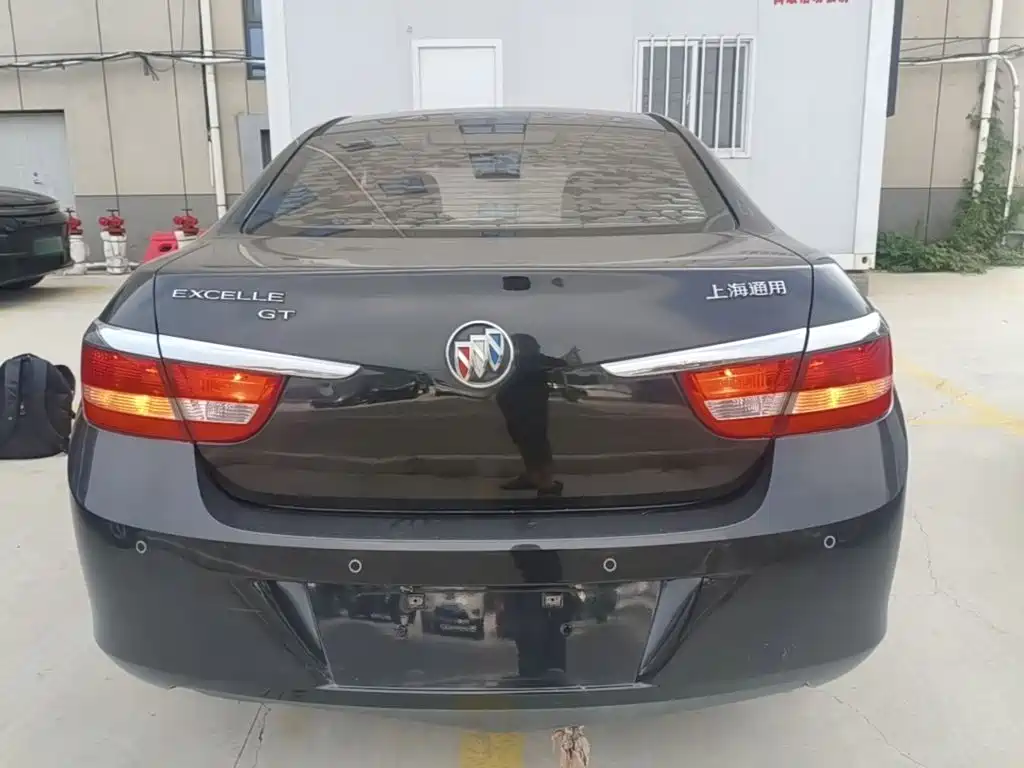 Buick Excelle 2015