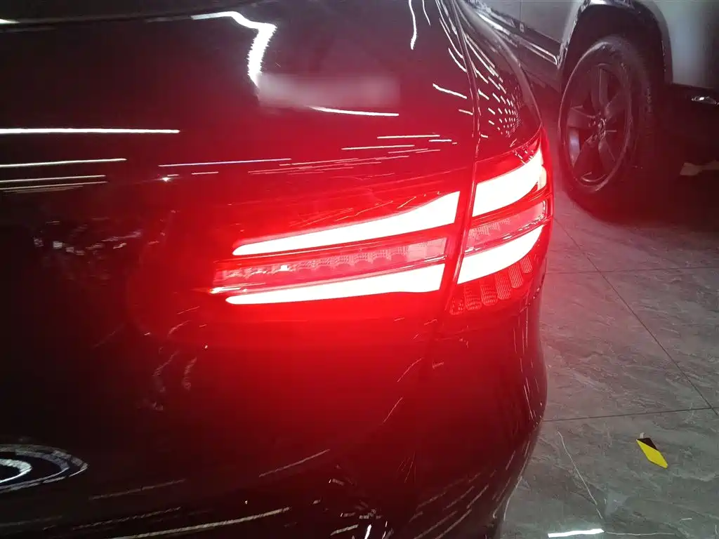 Mercedes-Benz GLC 2019 — фото 24