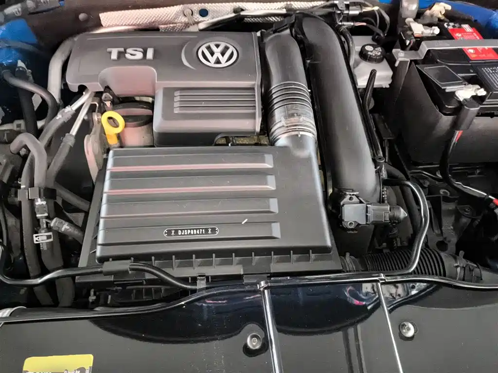 Volkswagen T-Roc 2020 — фото 16