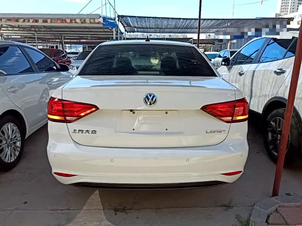 Volkswagen Lavida 2022