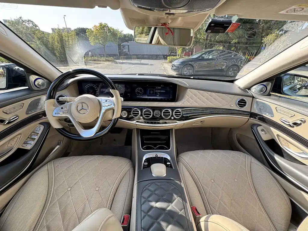 Mercedes-Benz Maybach S-Class 2019 — фото 11