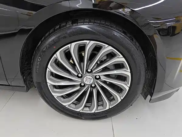 Buick LaCrosse 2023