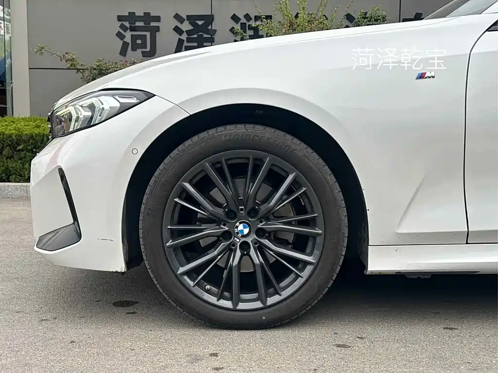 BMW 3 Series 2024
