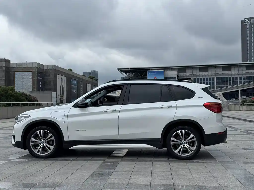 BMW X1 New Energy 2018 — фото 4