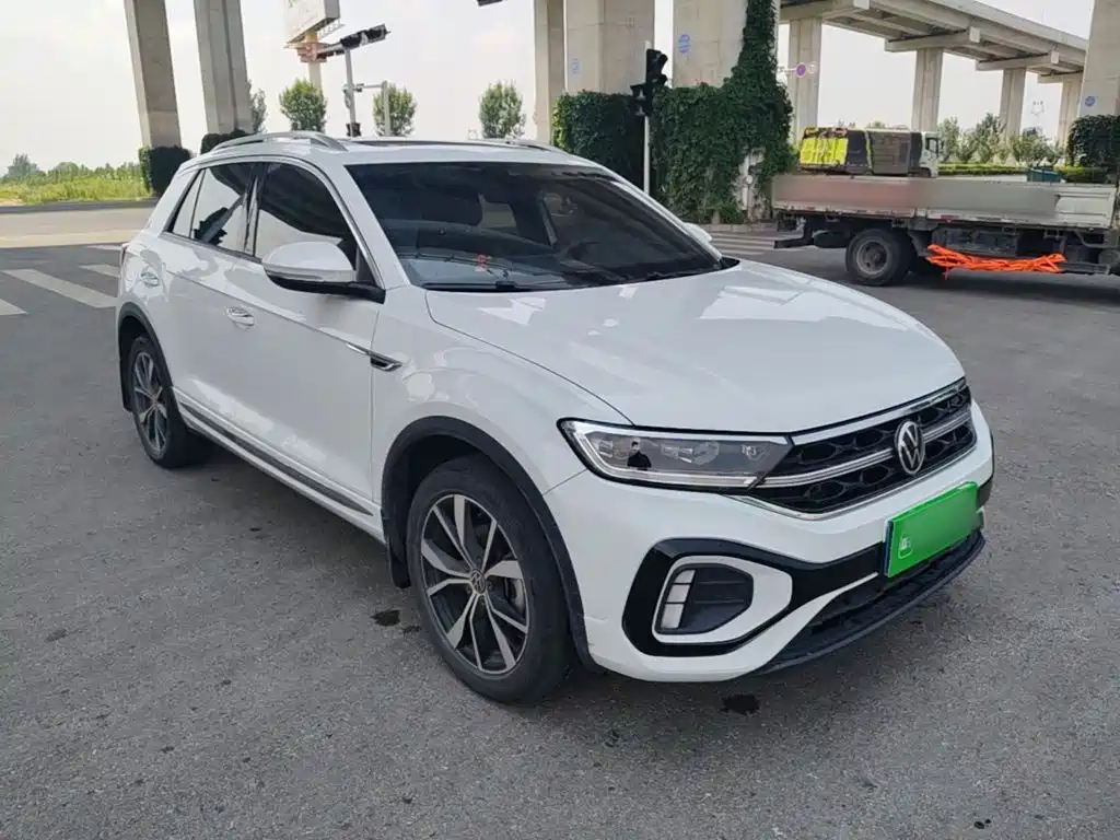 Volkswagen T-Roc 2024