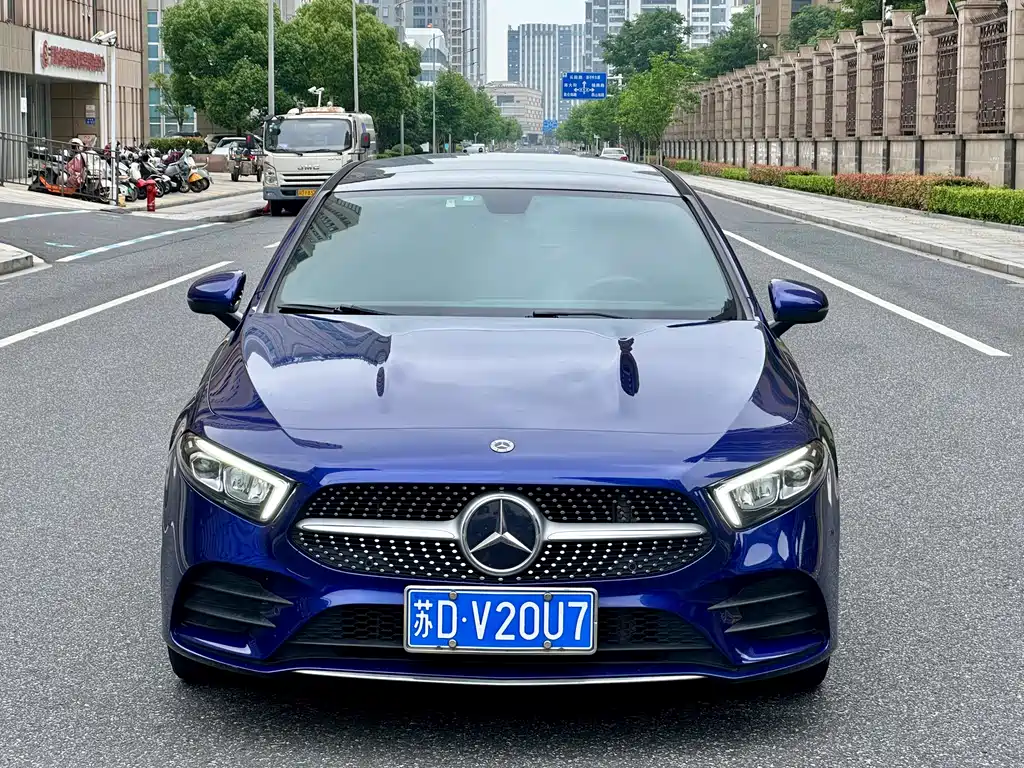Mercedes-Benz A-Class 2021 — фото 4