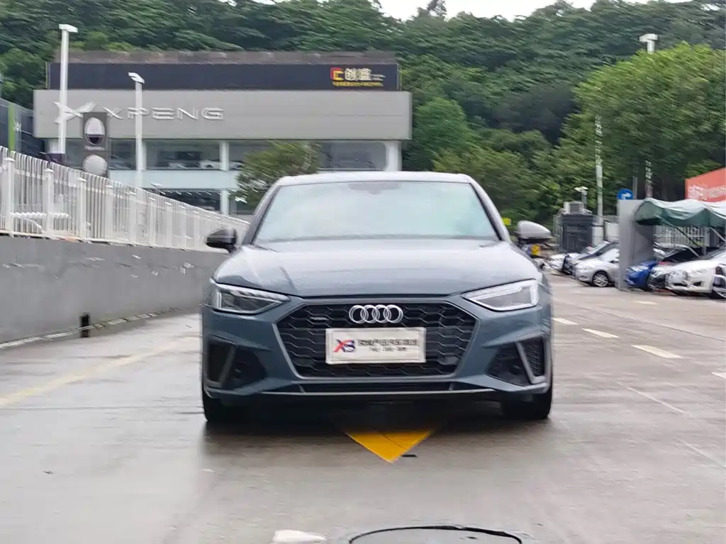 Audi A4L 2022