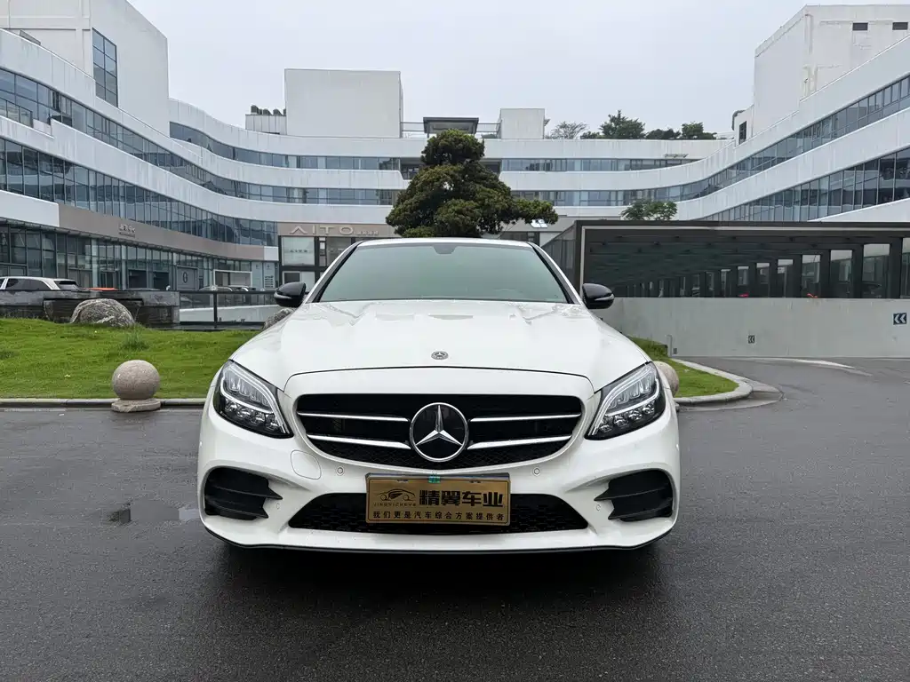 Mercedes-Benz C-Class 2019 — фото 2