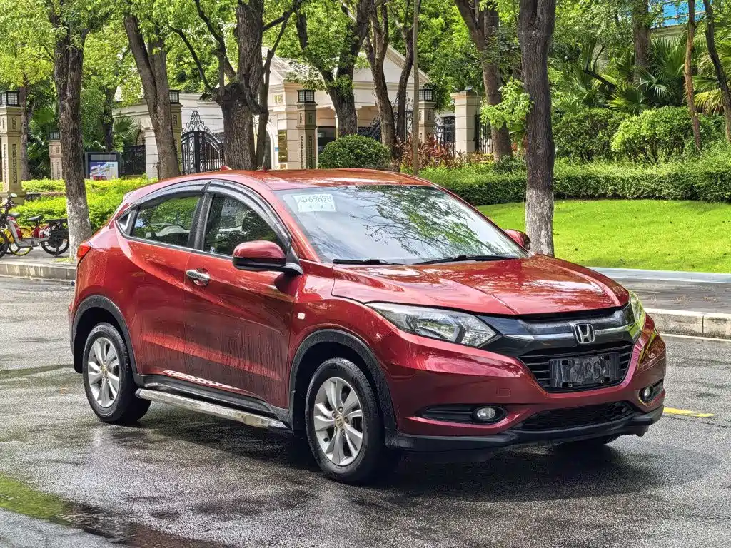 Honda Vezel 2015