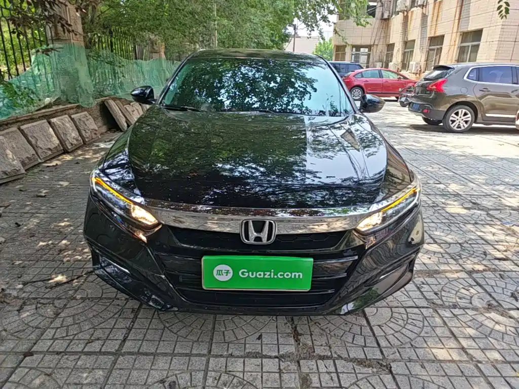 Honda Accord 2020 — фото 3