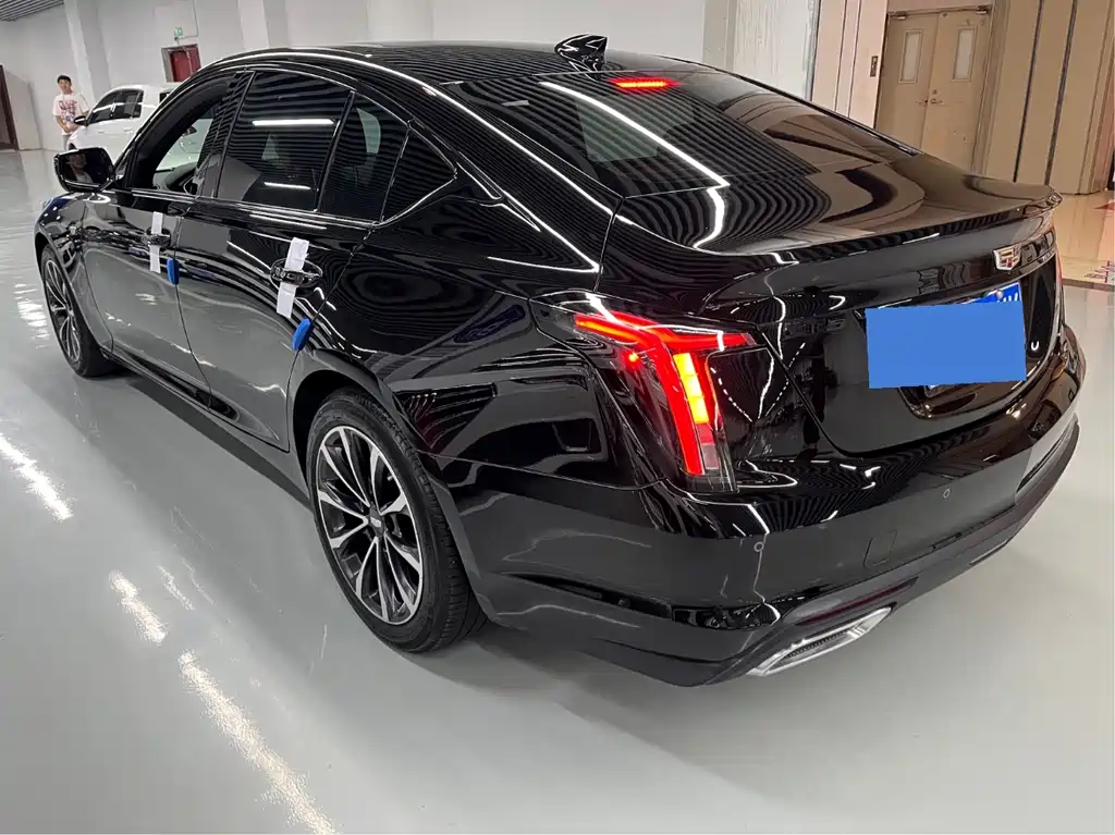 Cadillac CT5 2023 — фото 19
