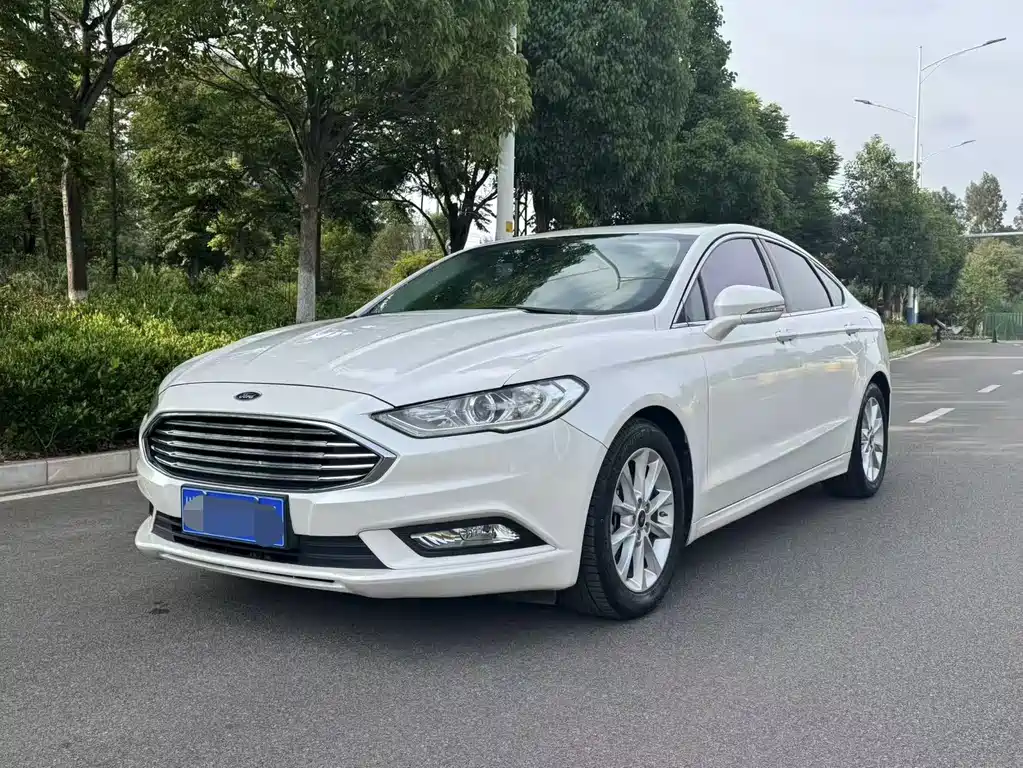 Ford Mondeo 2018 — фото 3