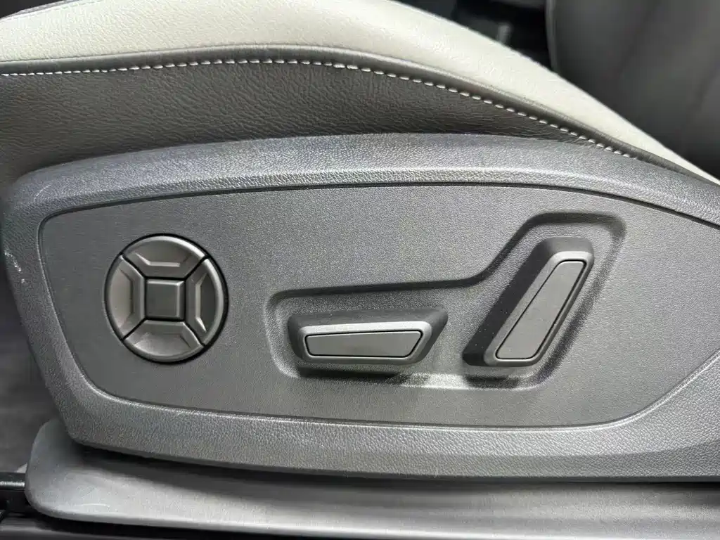 Audi Q3 2022 — фото 20