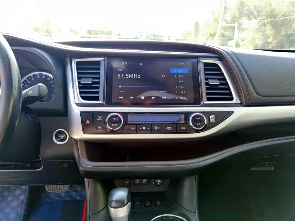 Toyota Highlander 2019 — фото 13
