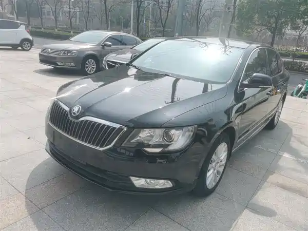 Skoda Superb 2013