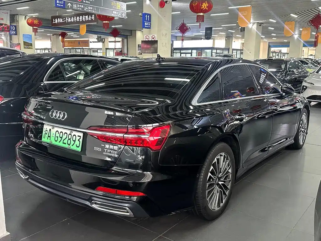 Audi A6L New Energy 2021 — фото 10