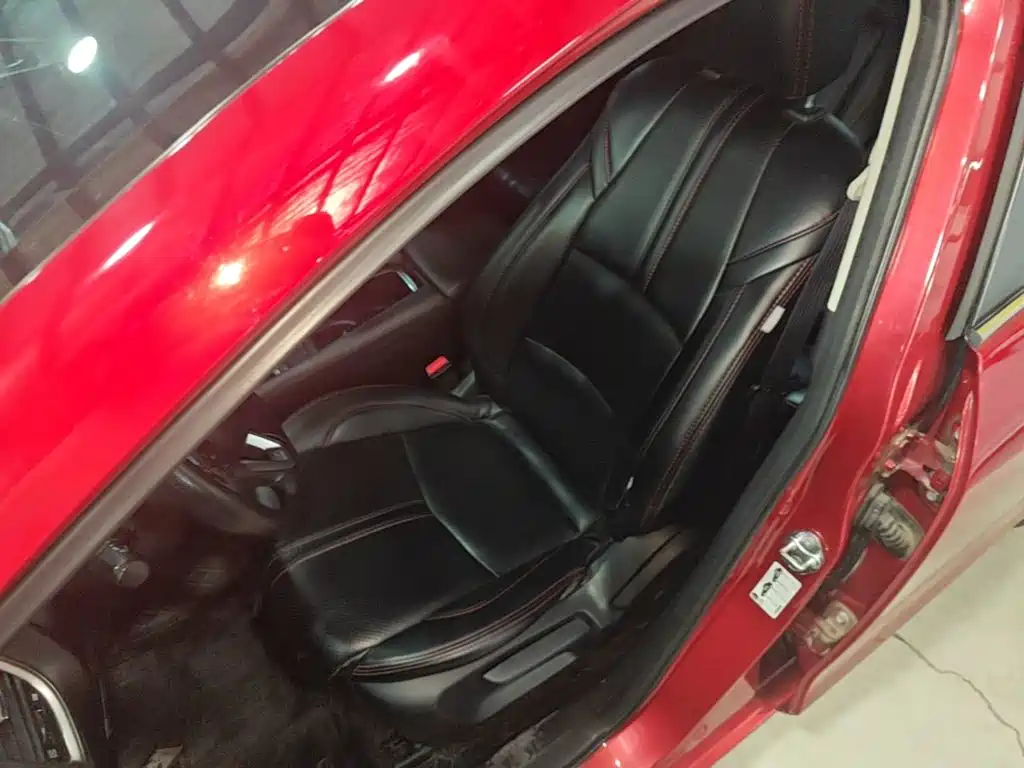 Mazda 3 Angkesela 2019 — фото 15