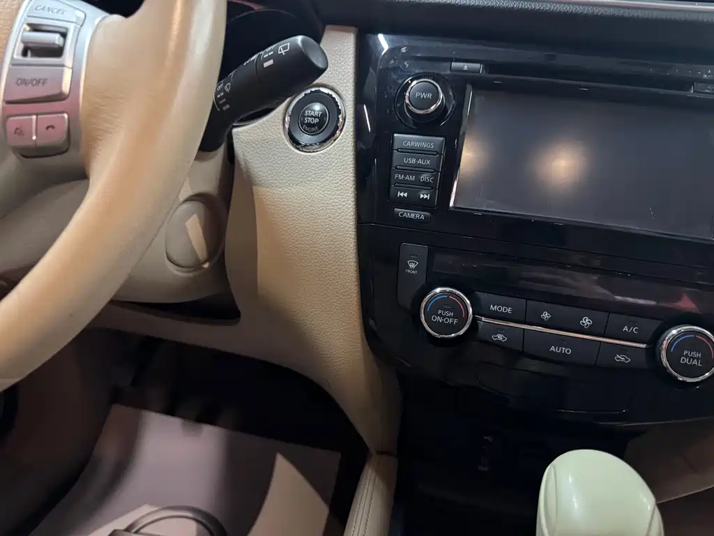 Nissan X-Trail 2014 — фото 18