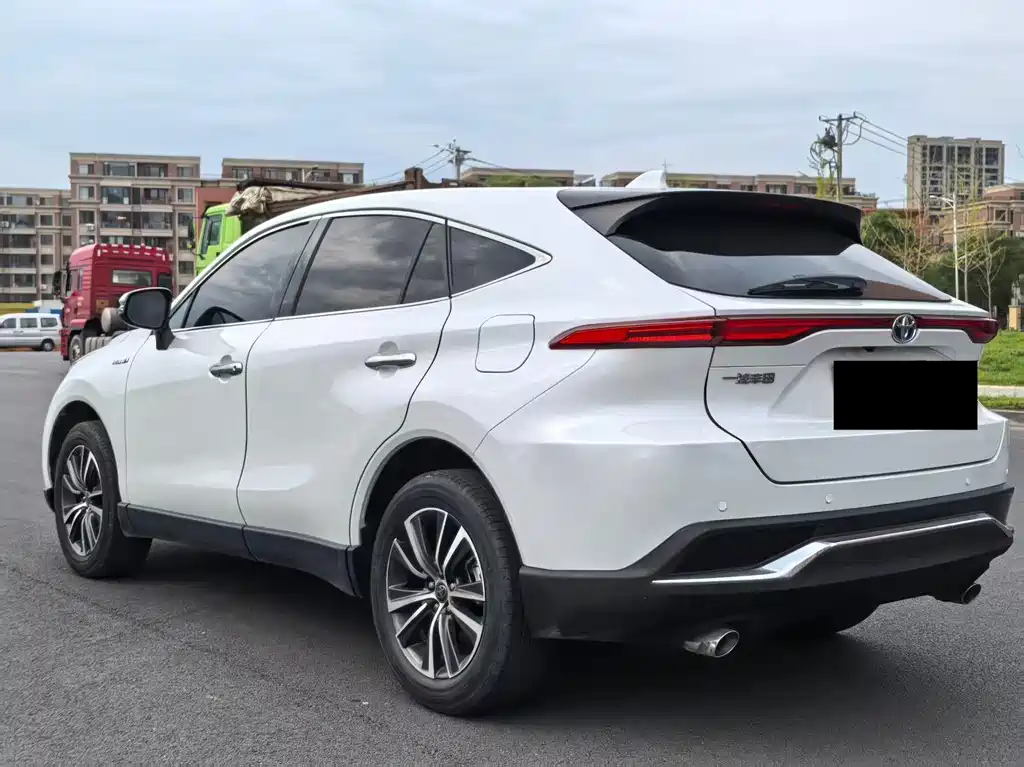 Toyota Harrier 2023 — фото 9