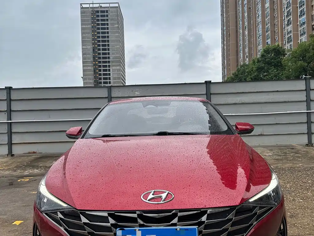 Hyundai Elantra 2021