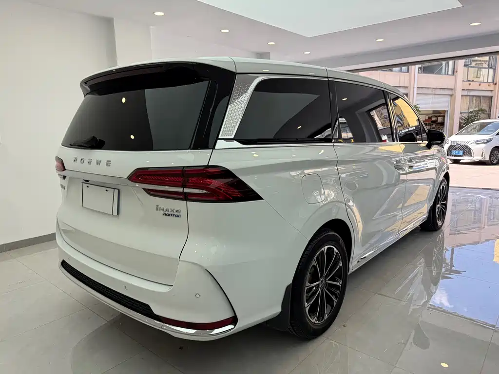 Roewe iMAX8 2021 — фото 12
