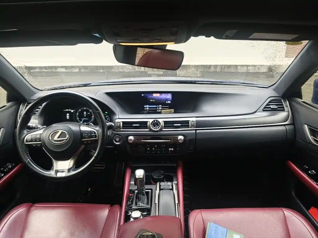Lexus GS 2019 — фото 13
