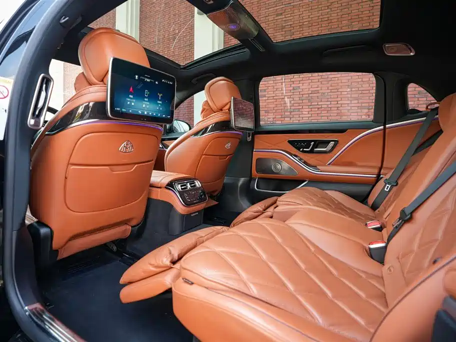 Mercedes-Benz Maybach S-Class 2022 — фото 10